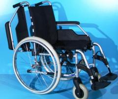 Scaun cu rotile  Meyra - latime sezut 43 cm