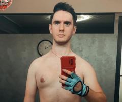 Gigolo discret pentru parteneră Constanța